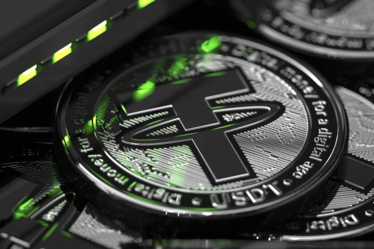 Crypto Market Update: Tether Doubles Down on Gold With US$150M Gold.com Stake